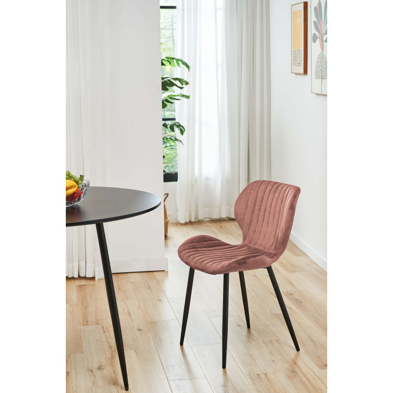 2x Welurowe krzesło tapicerowane pikowane SJ.17 Pudrowy róż aranżacja salonu